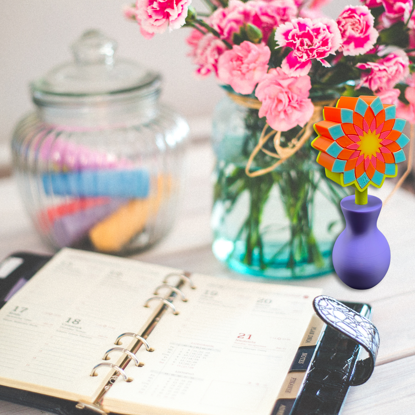 Pixel Flower Fidget with Vase (Large)