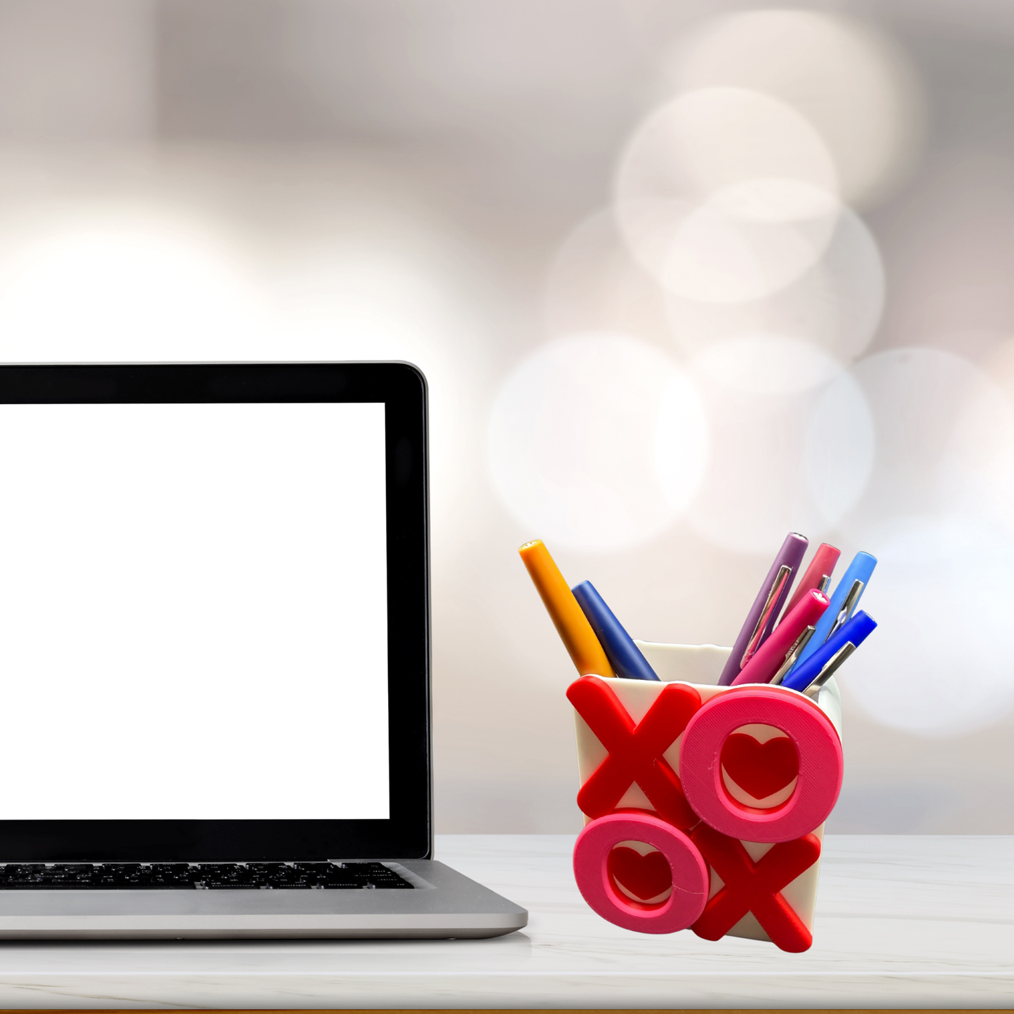 XO Pen and Pencil Holder